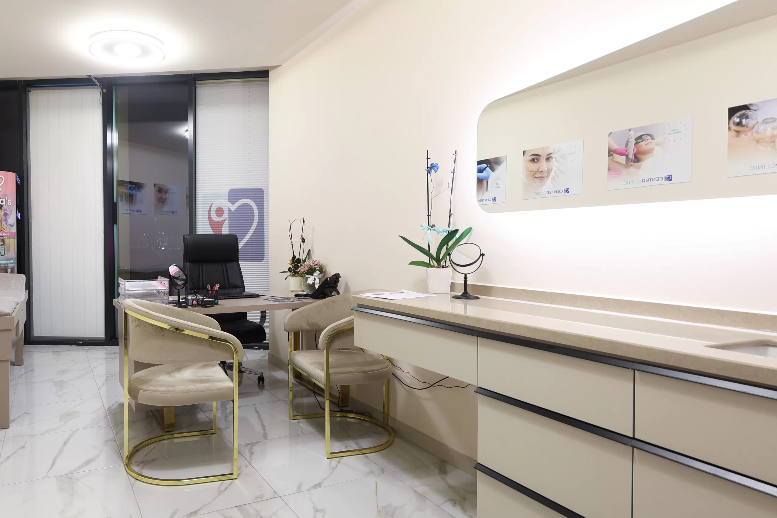 Center-Clinic-Pol-scaled (1)